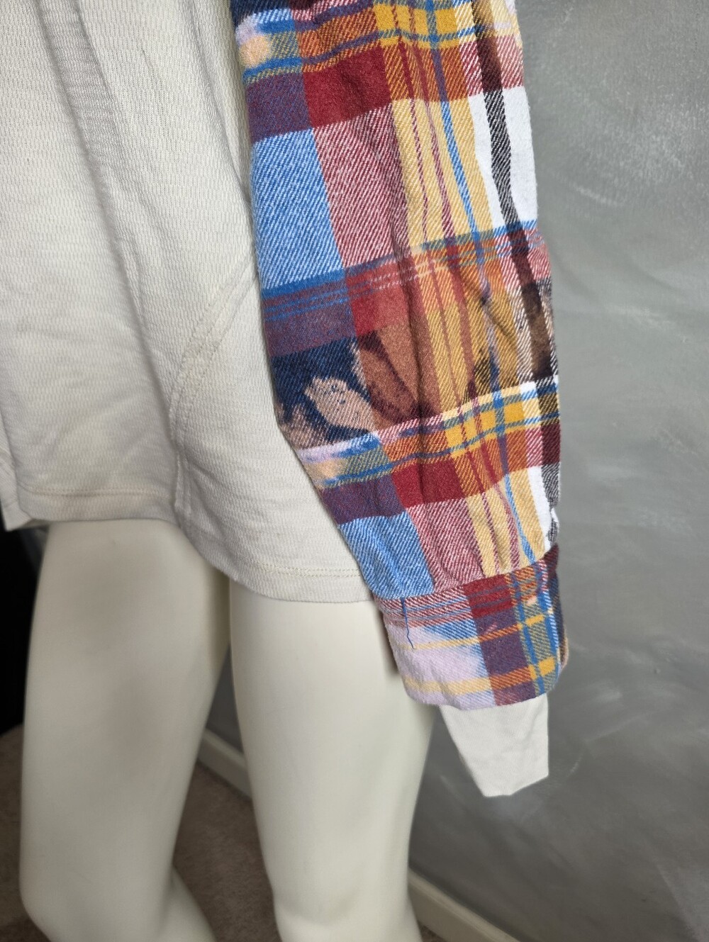 We The Free Isabelle Thermal Plaid Distressed Sleeve Popover Top XS - Picture 4 of 14